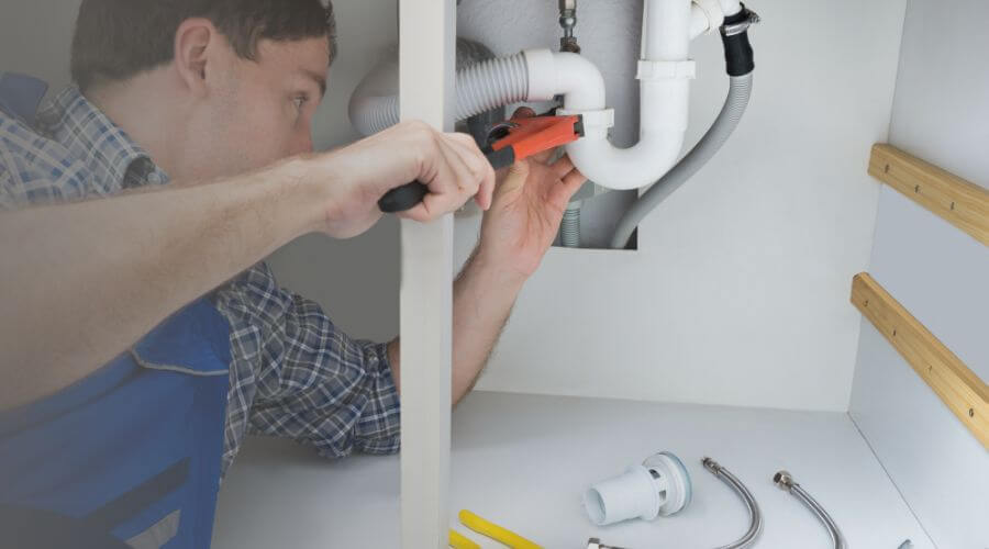 Local tankless water heater installation in Sweeny, TX
